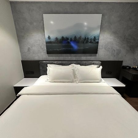 All In Hotel 加央 外观 照片