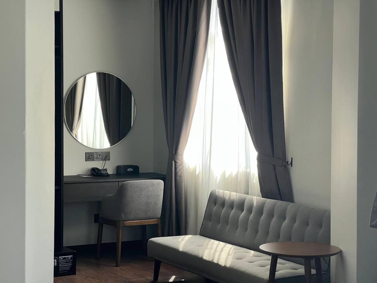 All In Hotel 加央 外观 照片