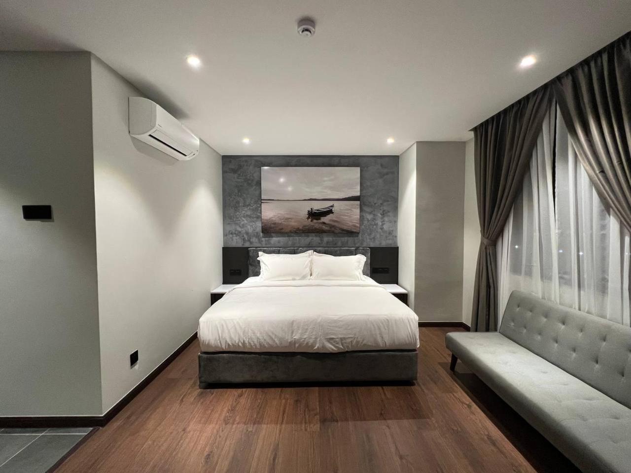 All In Hotel 加央 外观 照片